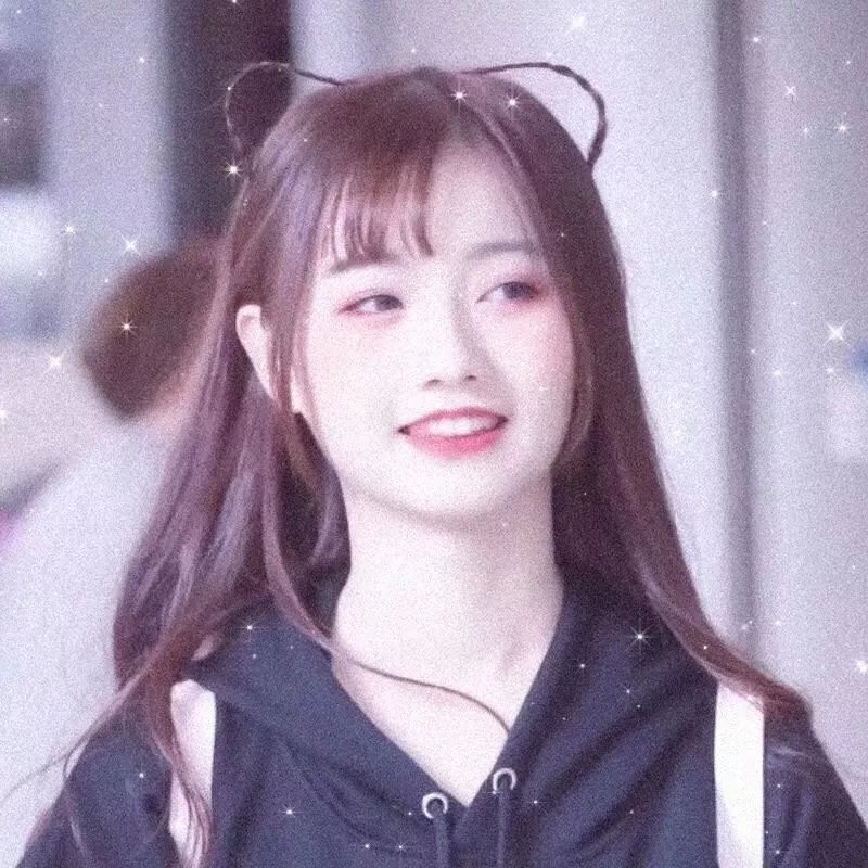 爱幽的密室海报